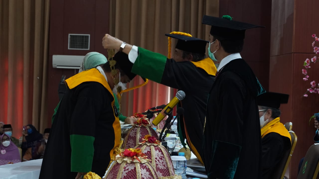 Wahyudin Naro Resmi Dikukuhkan Sebagai Guru Besar UIN Alauddin 